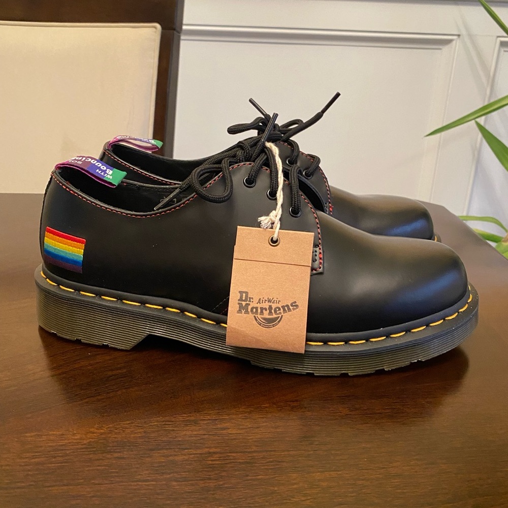 ❌SOLD❌Dr. Martens 1461 FOR PRIDE SMOOTH LEATHER OXFORD SHOES - Picture 2 of 6